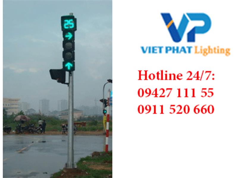 cột đèn tín hiệu giao thông cao 4m