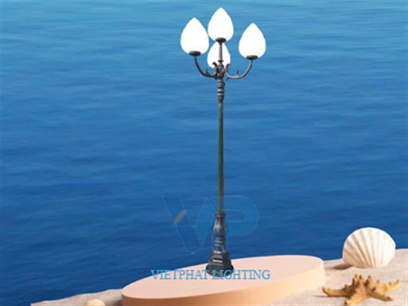 Cột trang trí DC02 lắp đèn cầu hoa sen