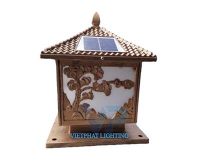 Đèn trụ cổng vuông năng lượng mặt trời - TC05
