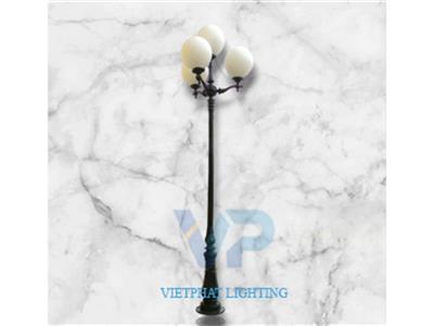 Cột đèn DC06 Tay chùm CH06-4 cầu đục D400