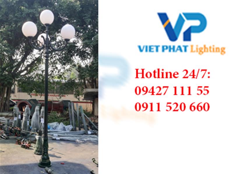 Cột đèn DC02 tay chùm CH02-4 đèn cầu đục D300