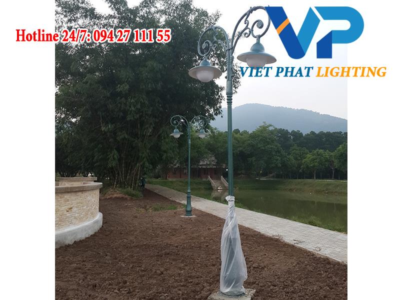 Cột đèn sân vườn DC06