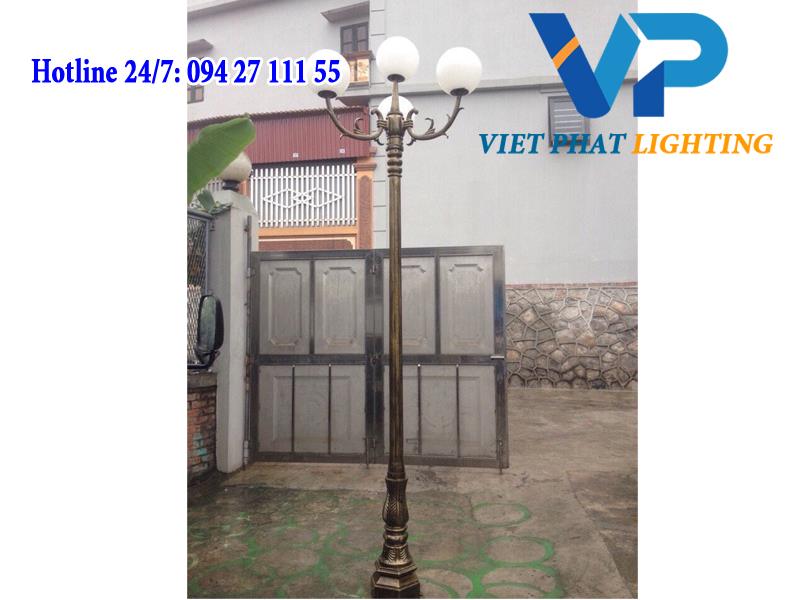 Cột đèn sân vườn DC02