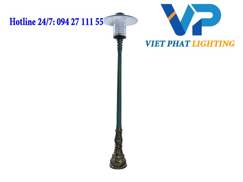 Cột đèn sân vườn DC02